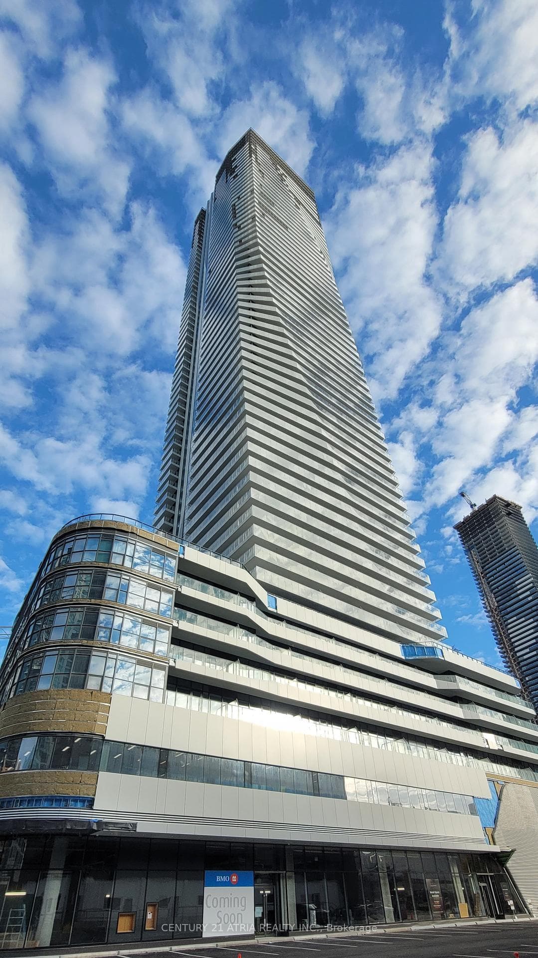 28 Freeland Street Unit 806, Regent Park / Cabbagetown / St. James Town, ON M5E 0E3 - Photo 1