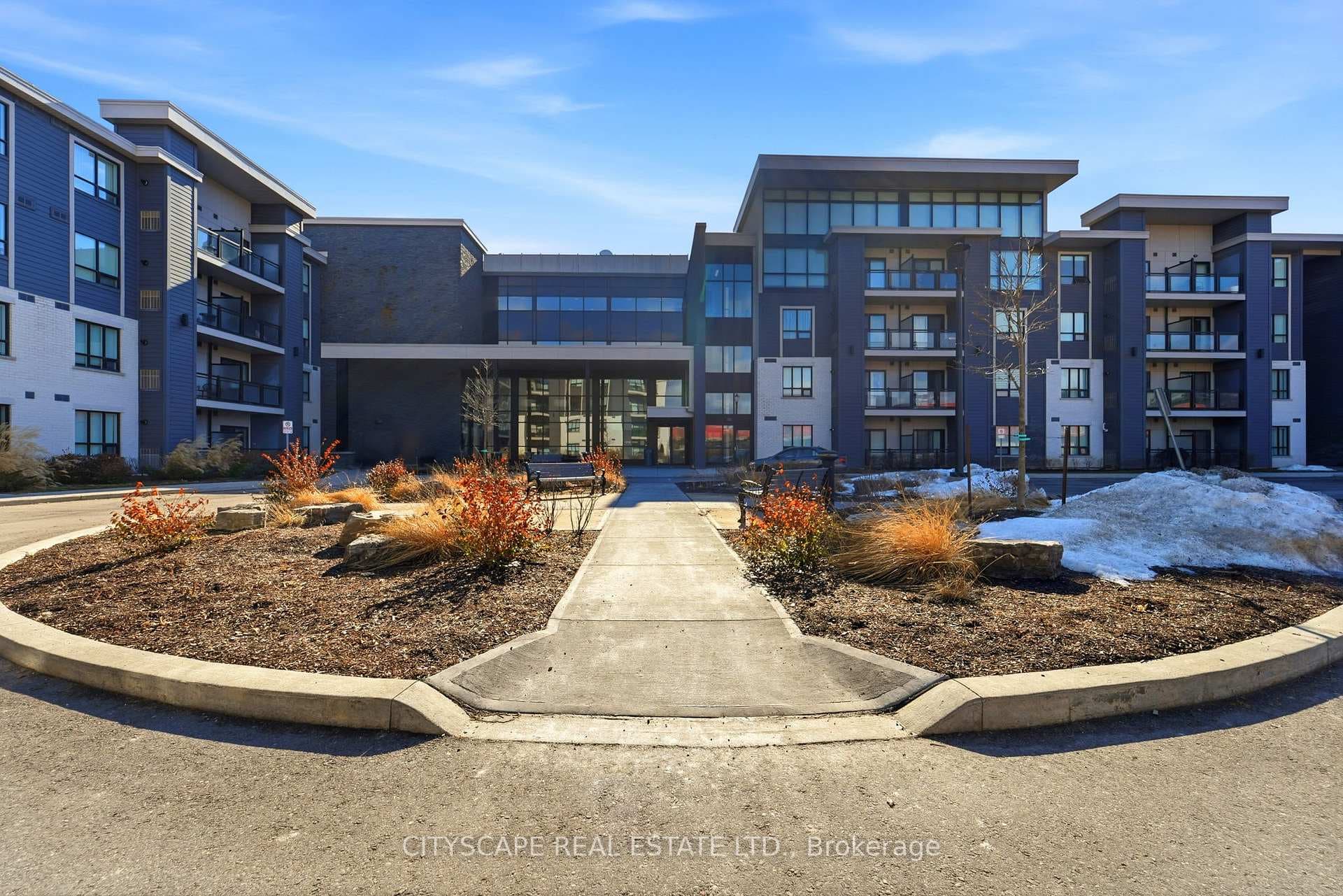 3170 Erin Mills Parkway Unit 429, Mississauga, ON L5L 0B6 - Photo 1