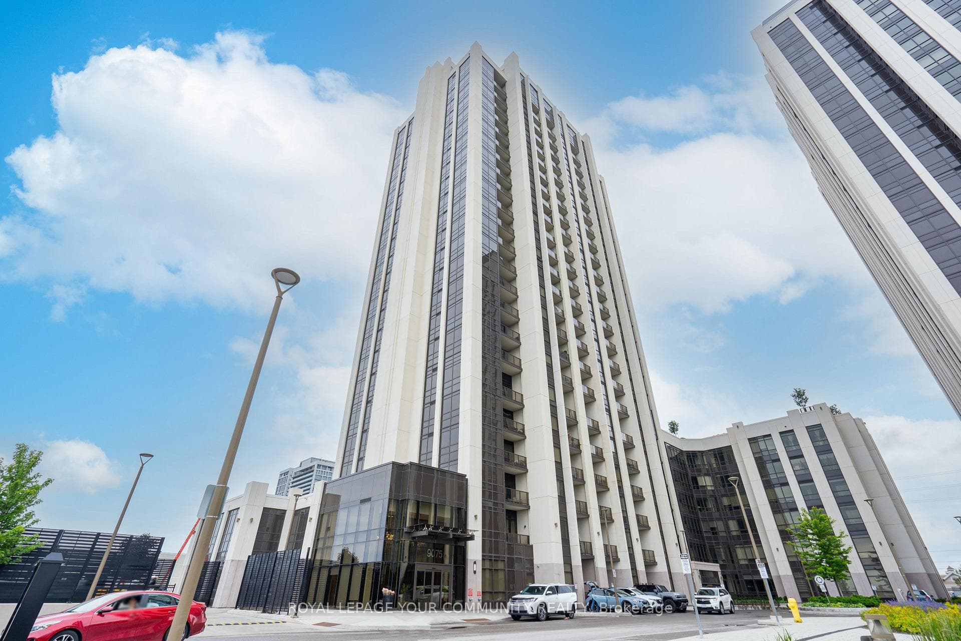 9075 Jane Street Unit 603, Vaughan