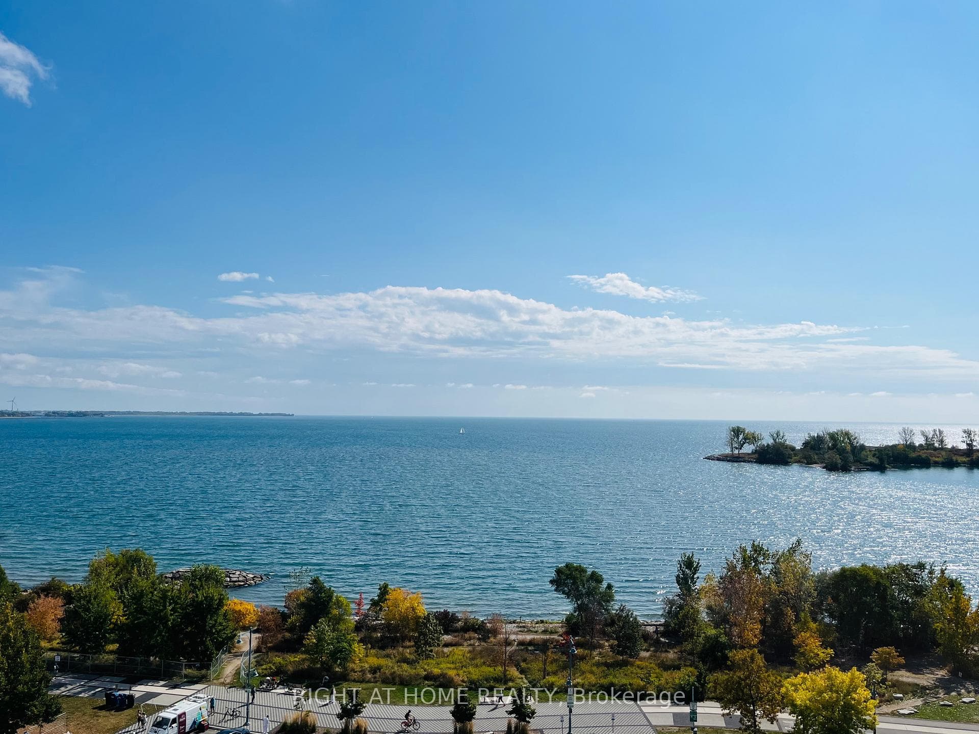 2095 Lake Shore Boulevard Unit LPH19, Liberty Village / Parkdale / South Parkdale, ON M8V 4G4 - Photo 1