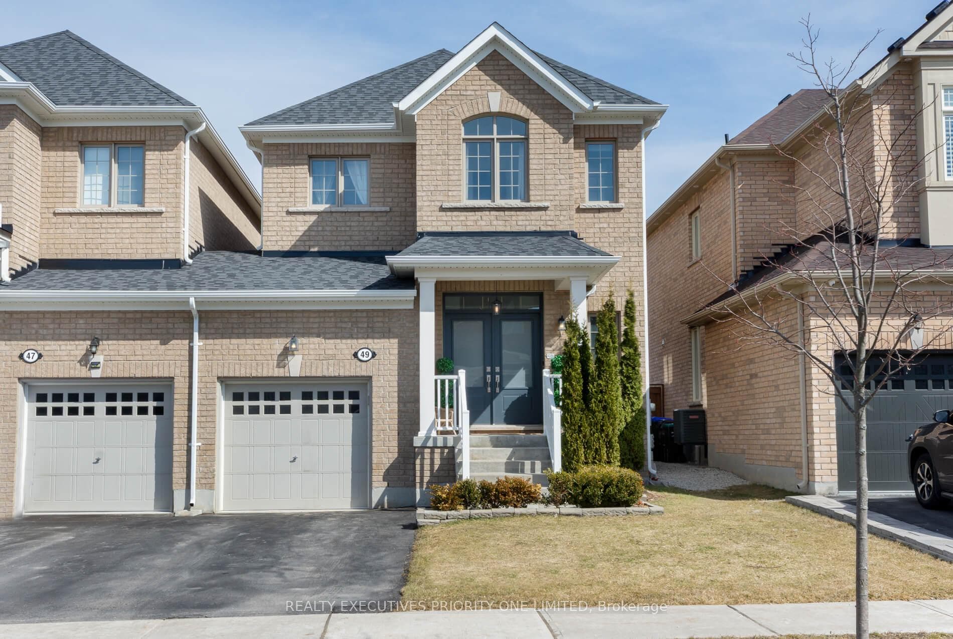 49 Prady Lane, New Tecumseth, ON L0G 1W0 - Photo 1