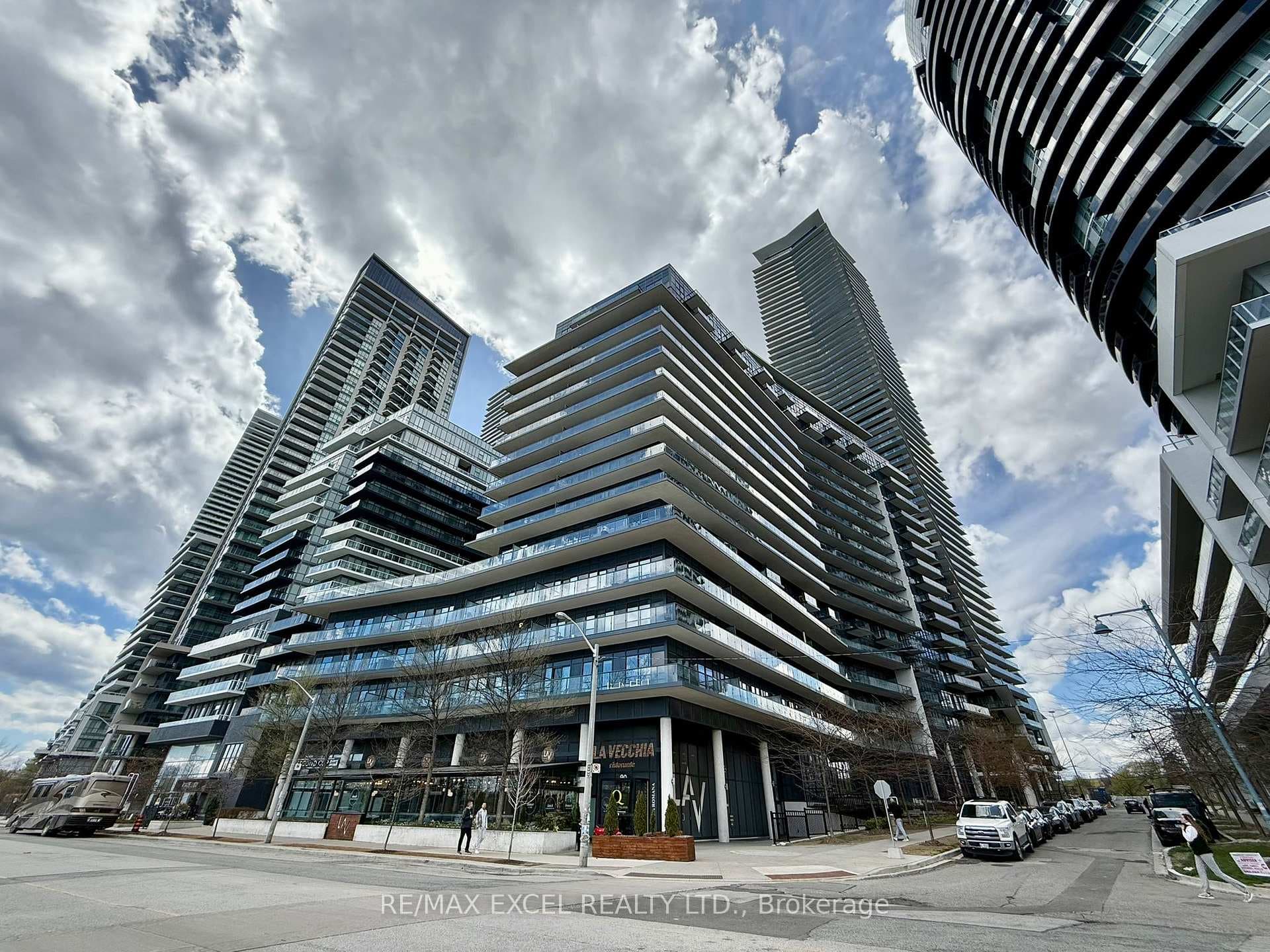 39 Annie Craig Drive Unit 1409, Liberty Village / Parkdale / South Parkdale, ON M8V 0H1 - Photo 1