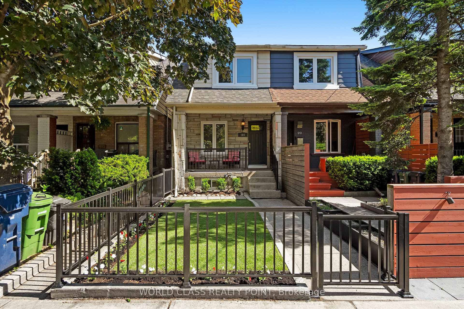 101 Hazelwood Avenue, Toronto E01