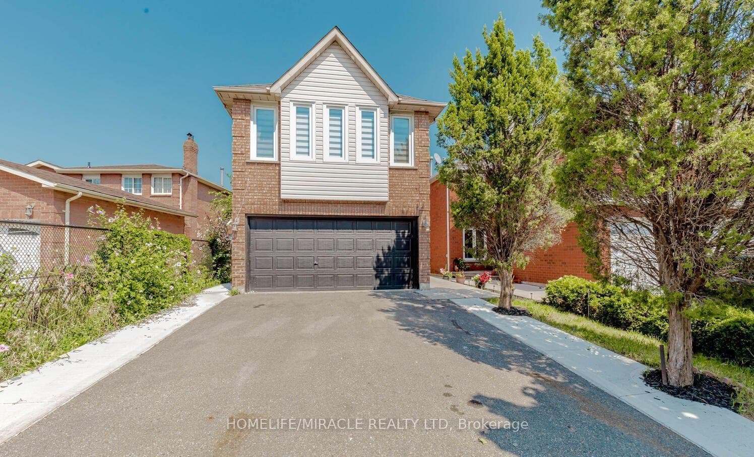44 Leatherhead Court Unit Upper, Brampton, ON L6S 5E8 - Photo 1