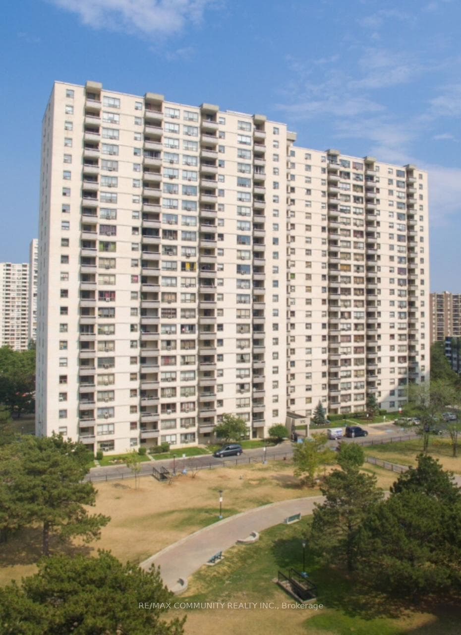370 Dixon Road Unit 1604, Etobicoke (Kingsview Village / Humber Heights), ON M9R 1T2 - Photo 1