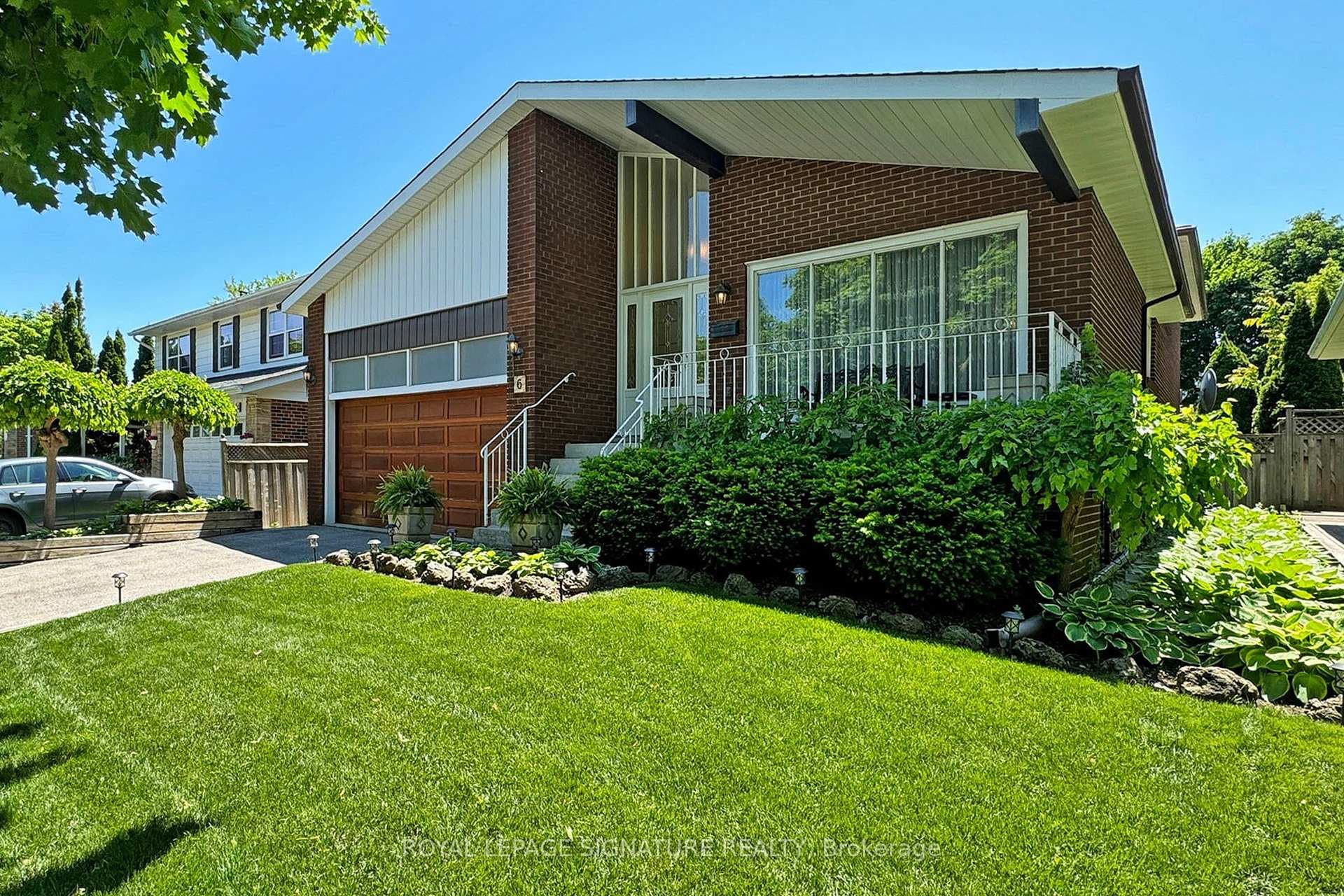 6 Kelvinway Drive, Scarborough Village / Eglinton East, ON M1W 1N4 - Photo 1