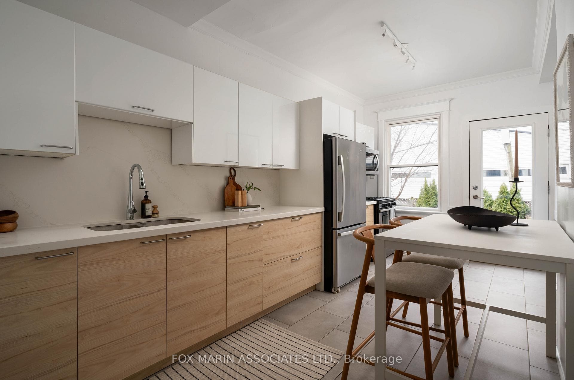 140 Jones Avenue, Riverdale / Leslieville, ON M4M 3A1 - Photo 1