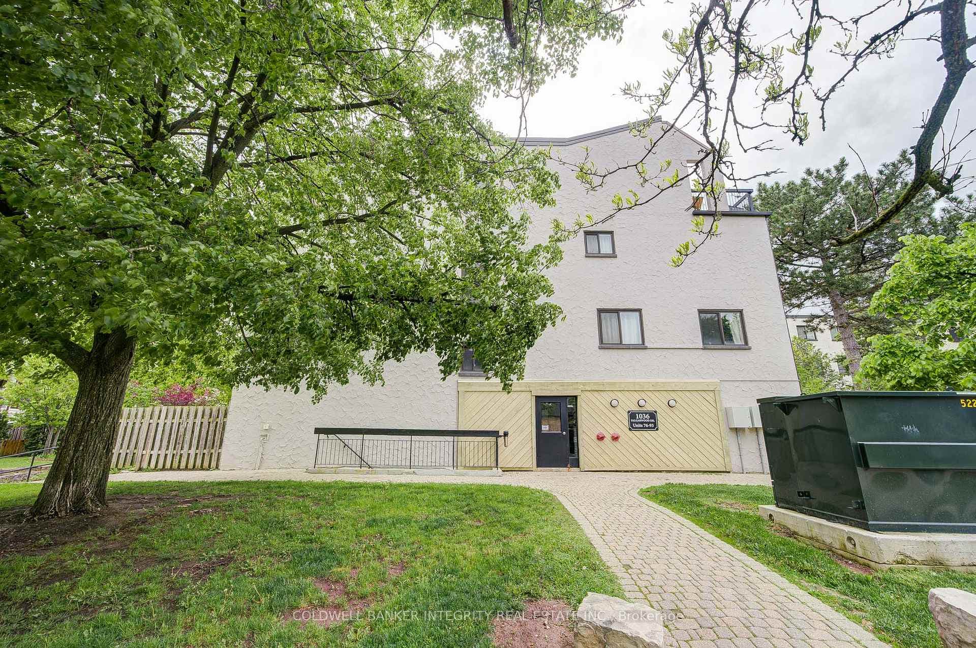 1036 Falgarwood Drive Unit Suite 82, Oakville, ON L6H 2P3 - Photo 1