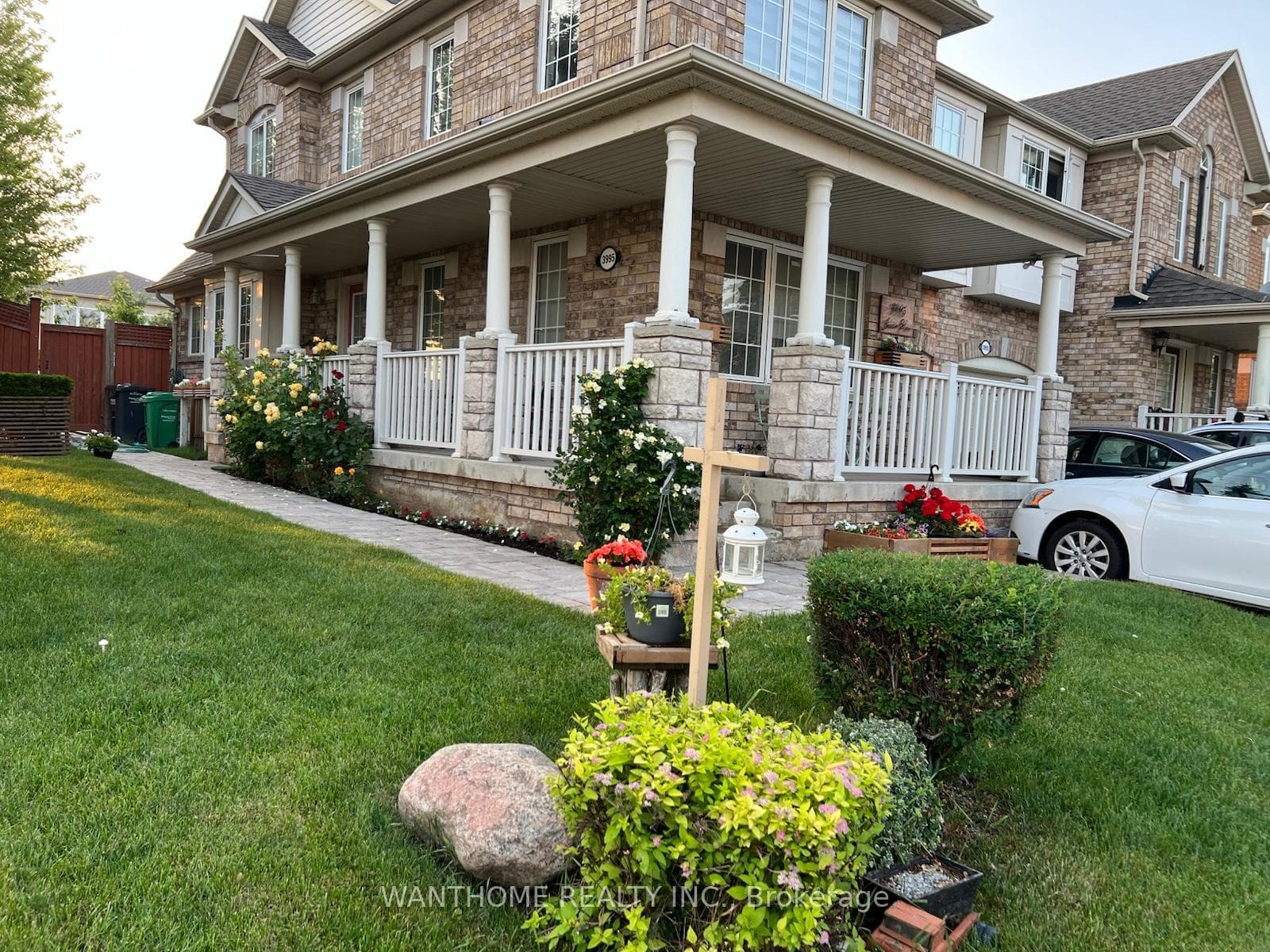 3995 Janice Drive, Mississauga, ON L5M 7Y5 - Photo 1