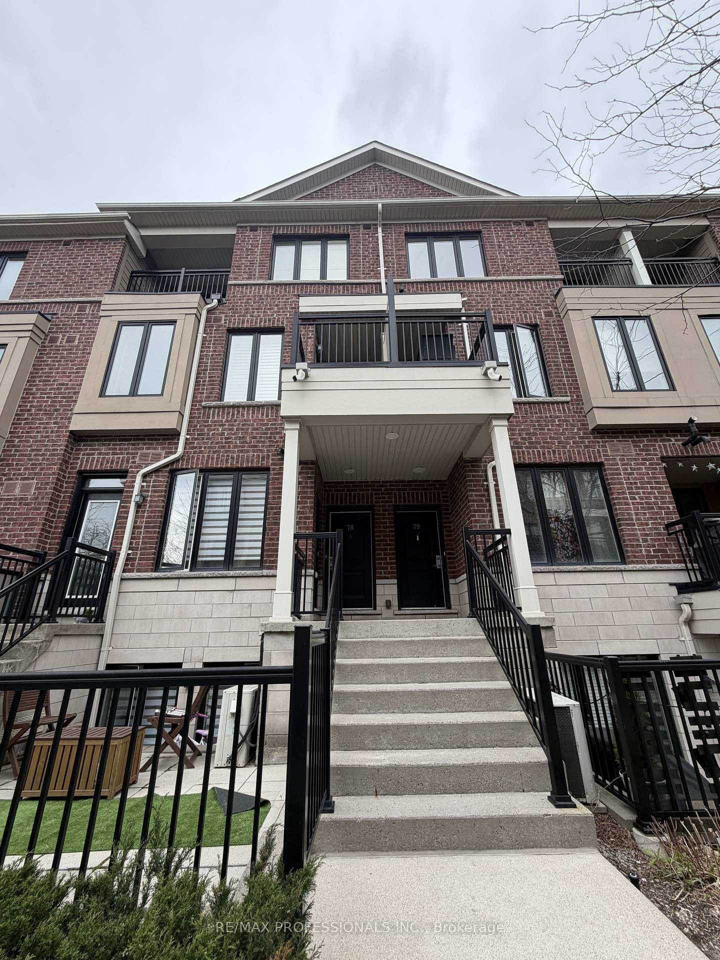30 Carnation Avenue Unit 77, Liberty Village / Parkdale / South Parkdale, ON M8V 0B8 - Photo 1