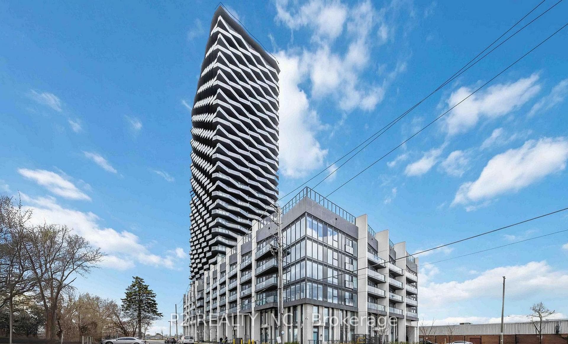 36 Zorra Street Unit 207, Toronto W08