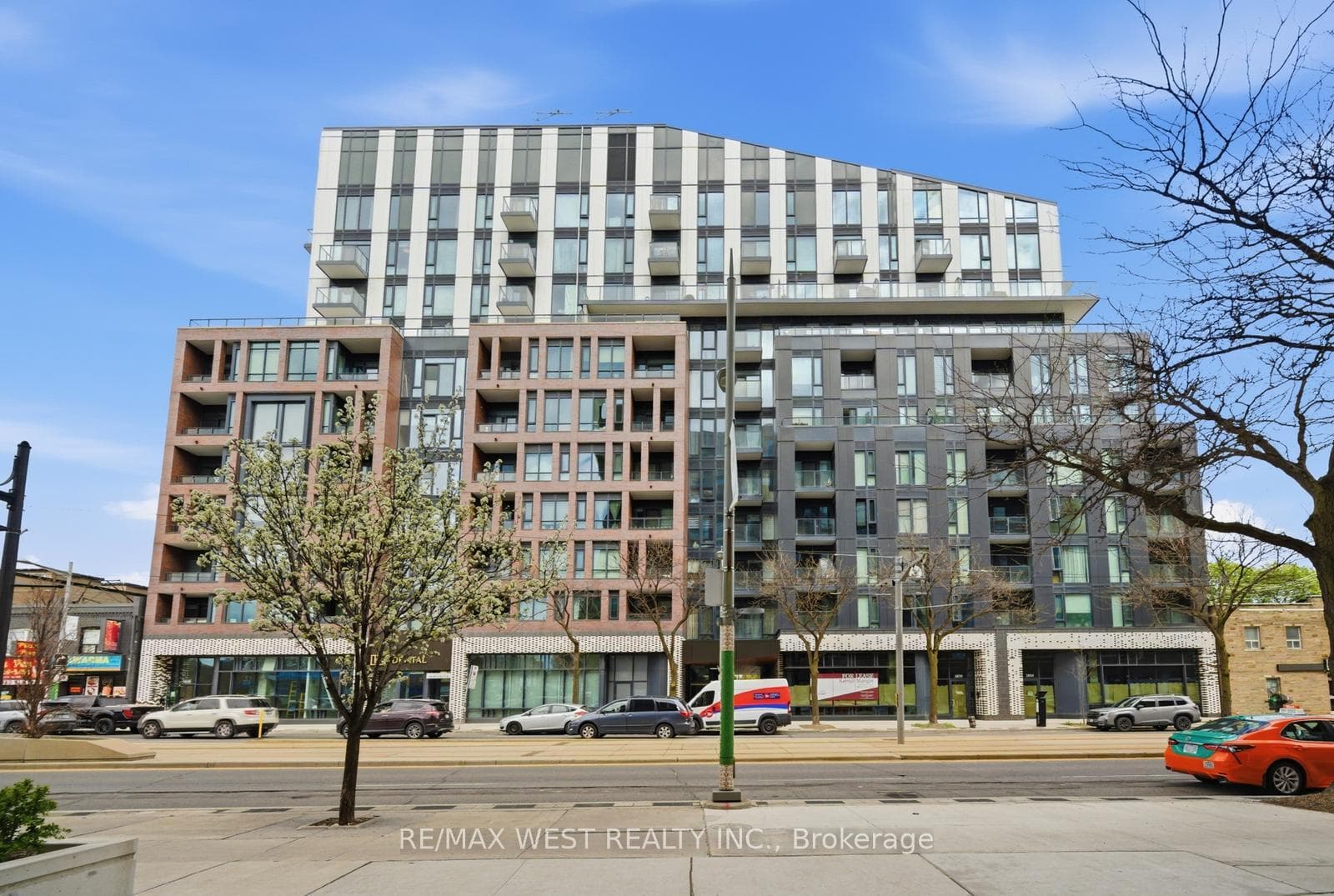 1808 St. Clair Avenue Unit 801, Bloor West Village / Swansea, ON M6N 1J5 - Photo 1