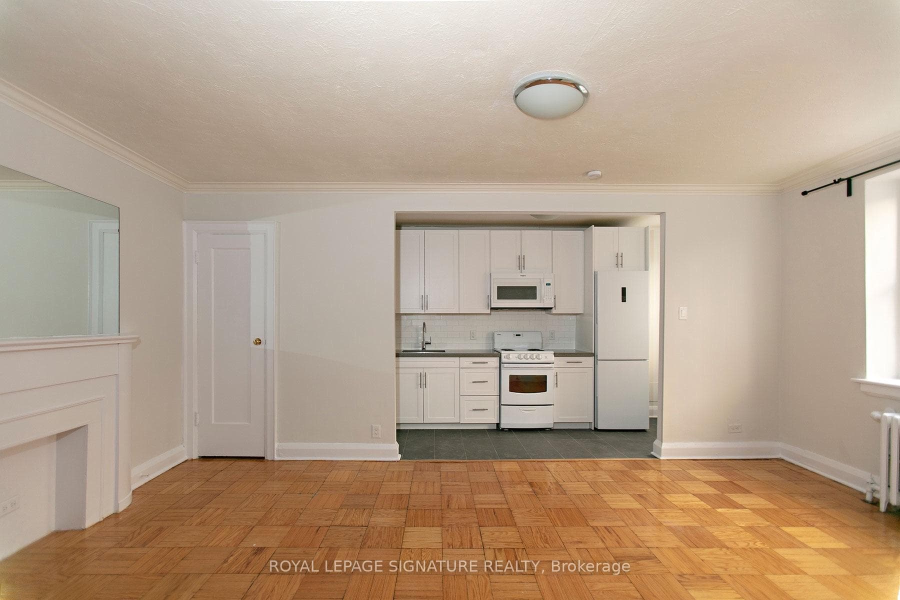 396 Avenue Road Unit 214, Annex / Yorkville / Summerhill, ON M4V 2H4 - Photo 1