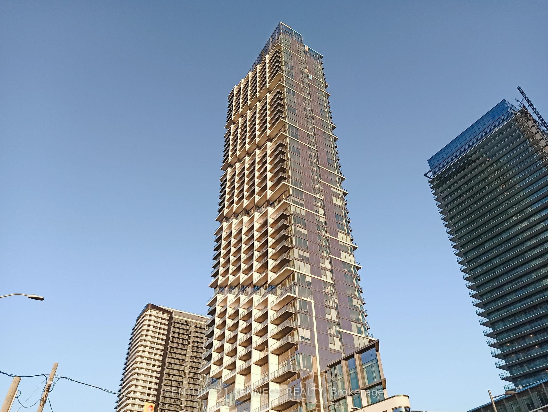 1000 Portage Parkway Unit 4309, Vaughan, ON L4K 0L1 - Photo 1