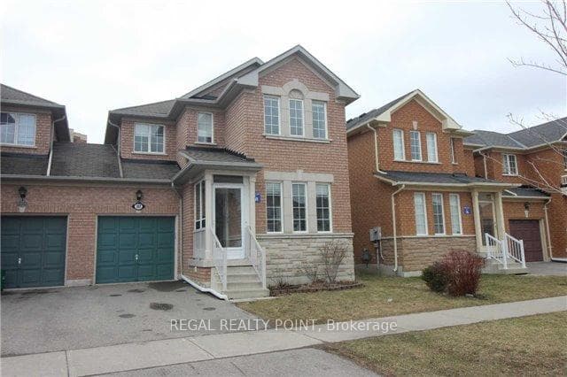 202 Red maple Road, Richmond Hill