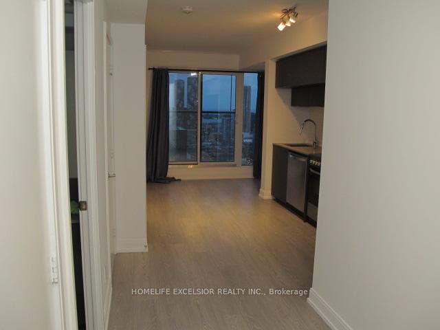 181 Dundas Street Unit 4307, Toronto C08