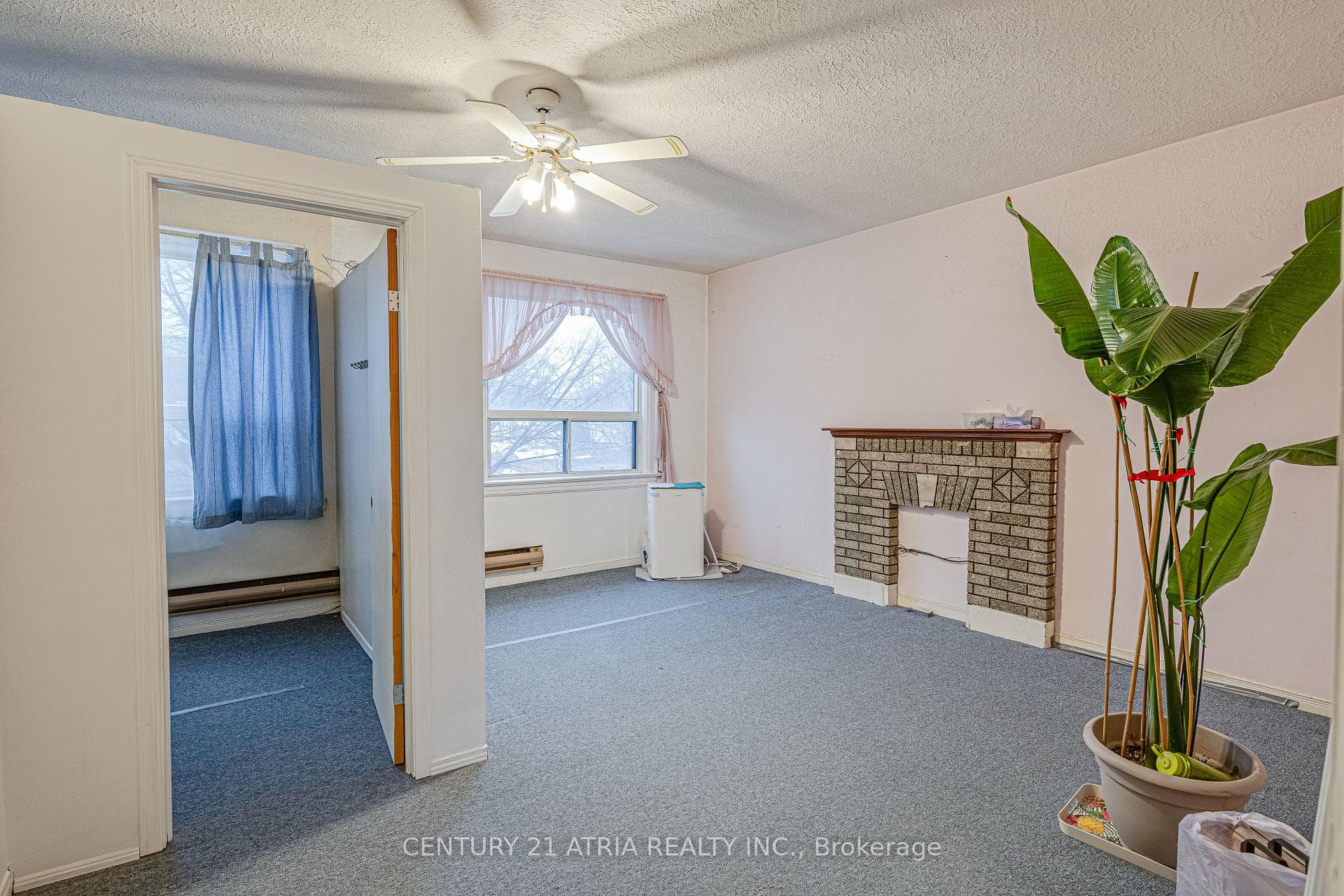1564 Danforth Avenue, Danforth / East York, ON M4J 1N4 - Photo 1