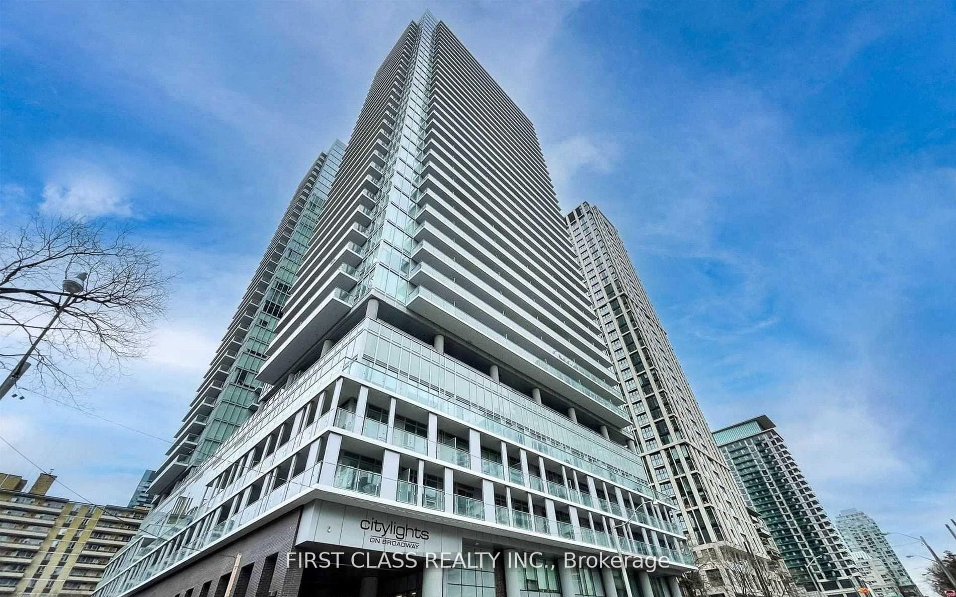 99 Broadway Avenue Unit 705, Leaside / Davisville, ON M4P 0E3 - Photo 1