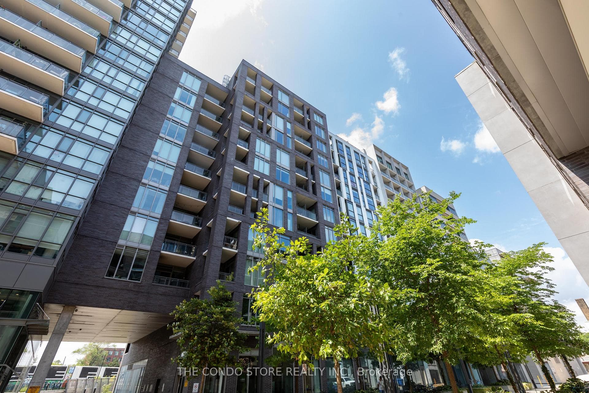 20 Minowan Miikan Lane Unit 724, Downtown Toronto / Waterfront, ON M6J 0E5 - Photo 1