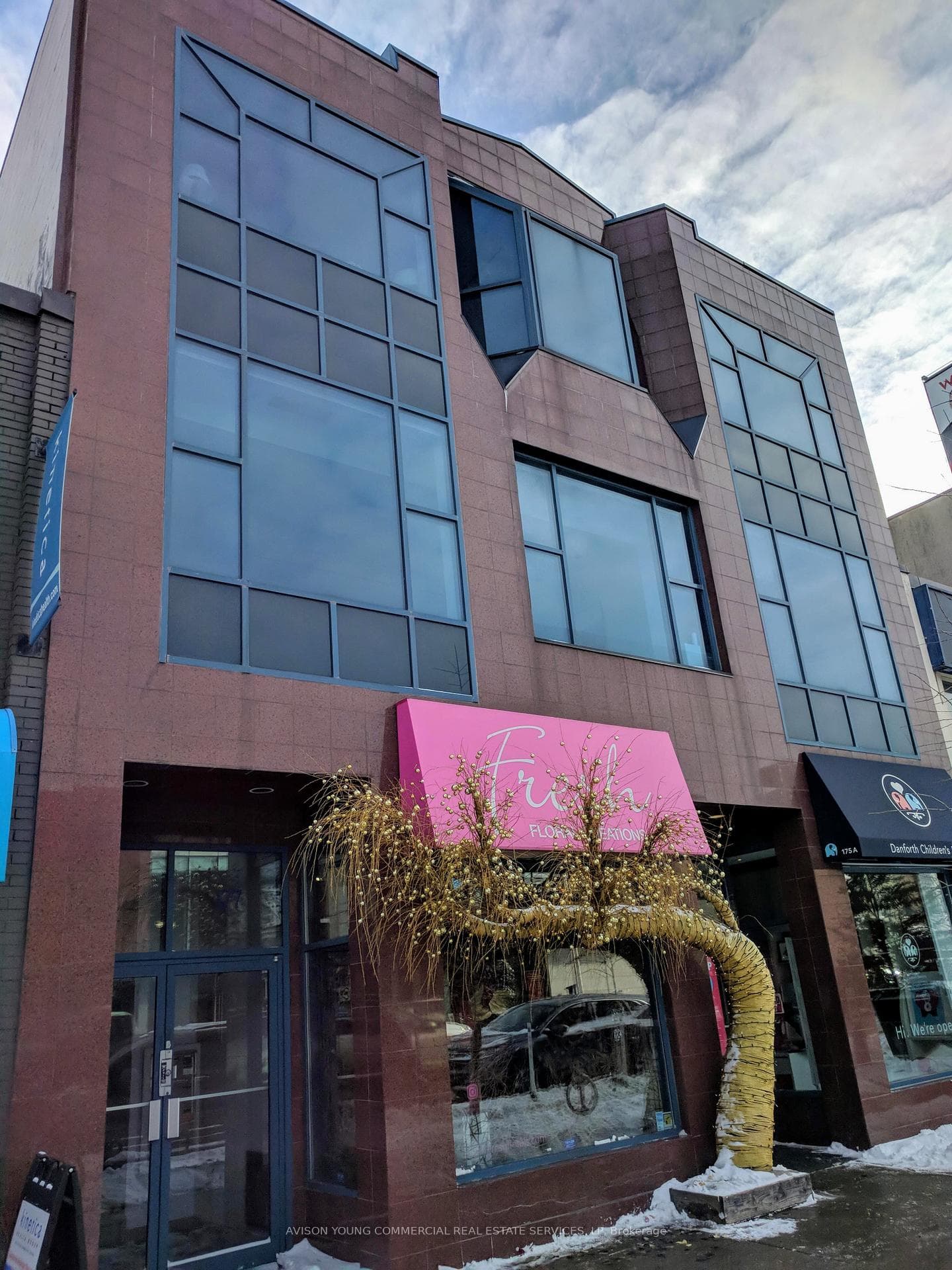 177 Danforth Avenue Unit 303, Riverdale / Leslieville, ON M4K 1N2 - Photo 1