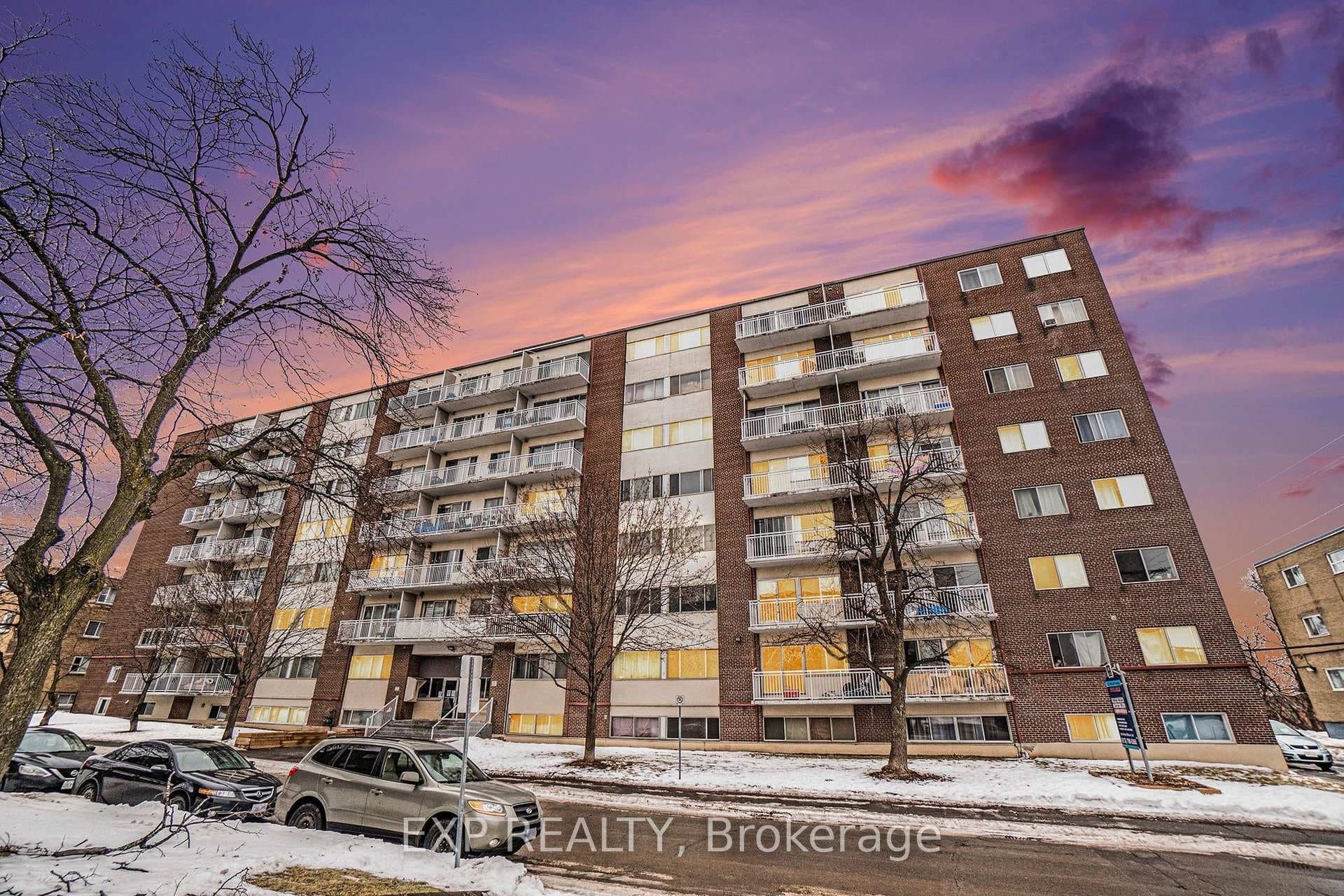 1435 Morisset Avenue, Carlington - Central Park, ON K1Z 8H4 - Photo 1