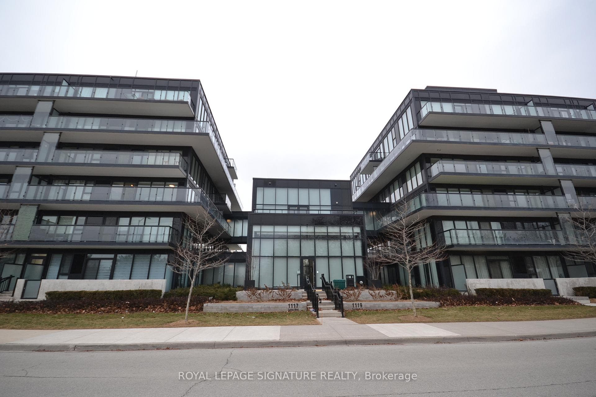 1119 Cooke Boulevard Unit B428, Burlington, ON L7T 0C7 - Photo 1