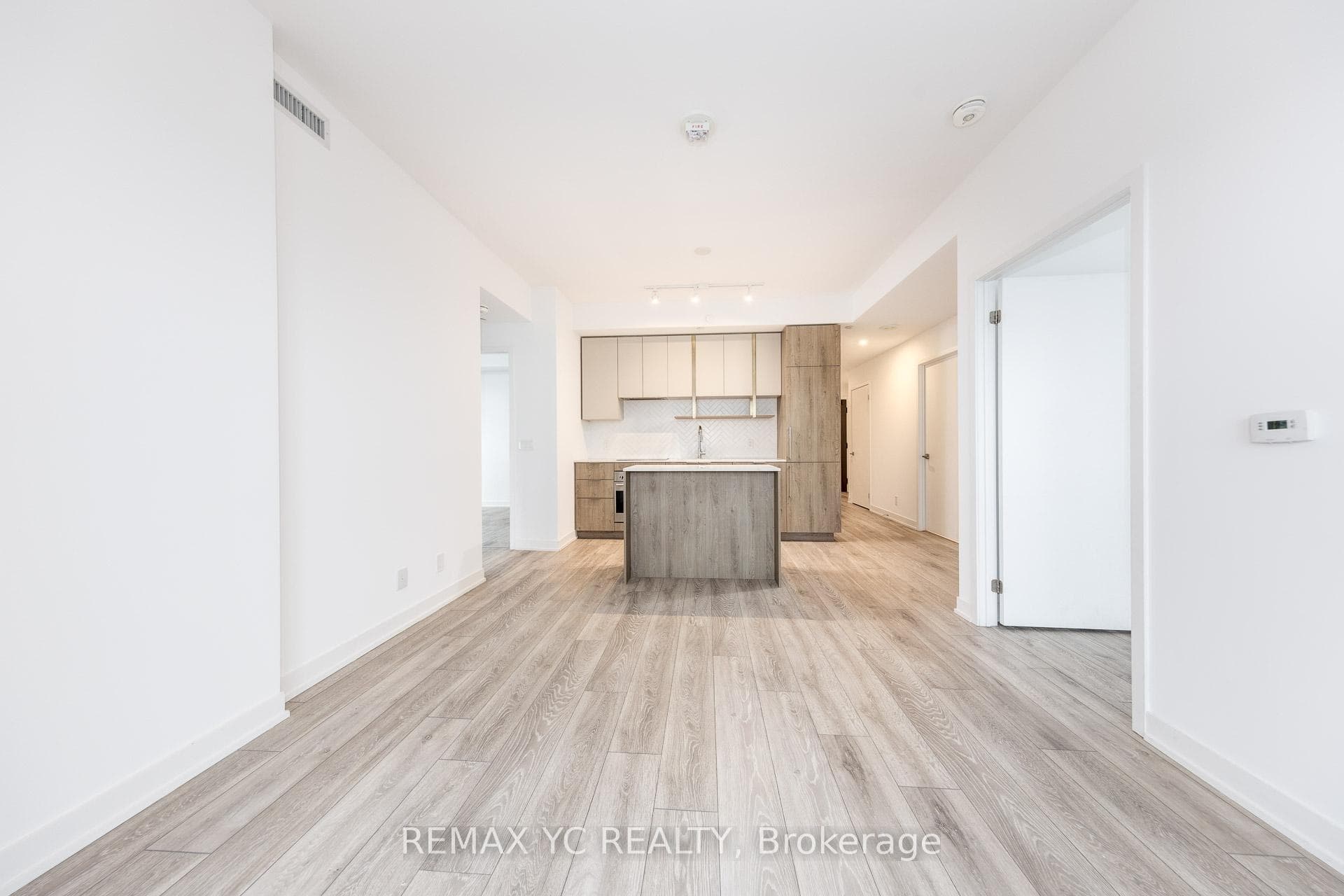 15 Holmes Avenue Unit 2504, Willowdale / Newtonbrook, ON M2N 0L4 - Photo 1