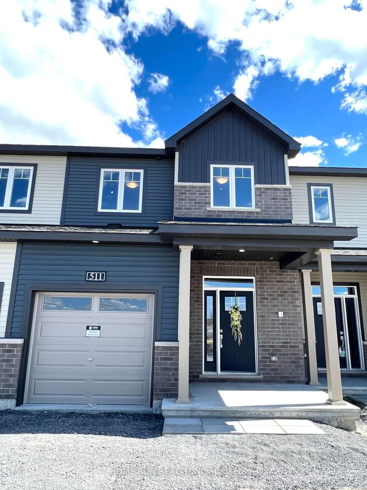 511 Moyard Drive, Barrhaven