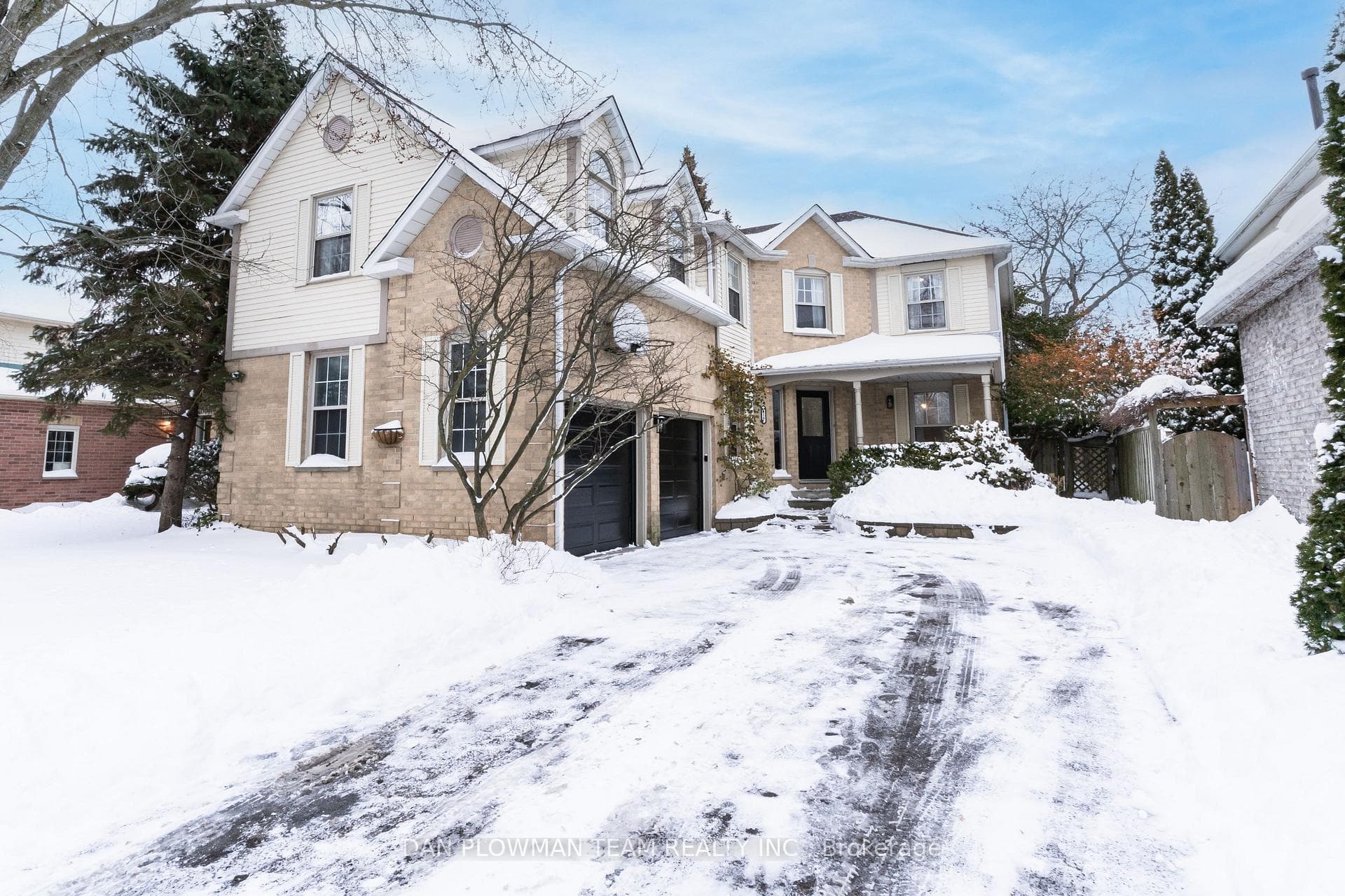 110 McQuay Boulevard, Whitby