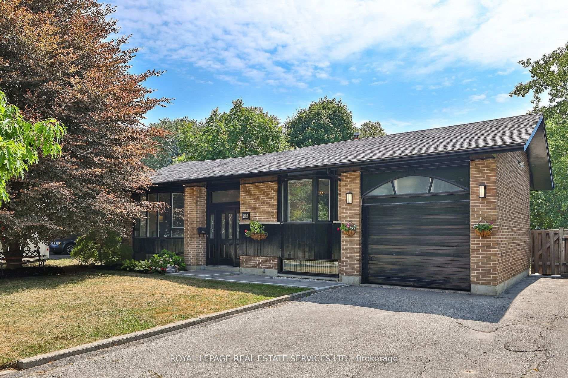 45 Doonaree Drive, Don Mills / Parkwoods / Victoria Village, ON M3A 1M5 - Photo 1