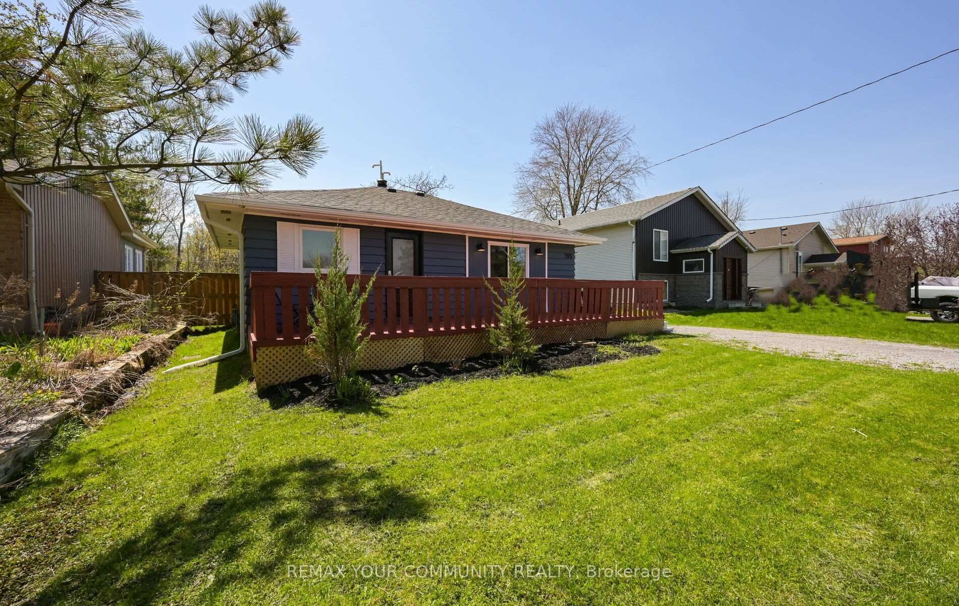 285 Kenwood Avenue, Georgina, ON L4P 2X6 - Photo 1