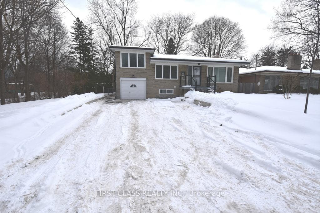 113 Holcolm Road Unit 1, Thornhill / Willowdale, ON M2N 2E1 - Photo 1