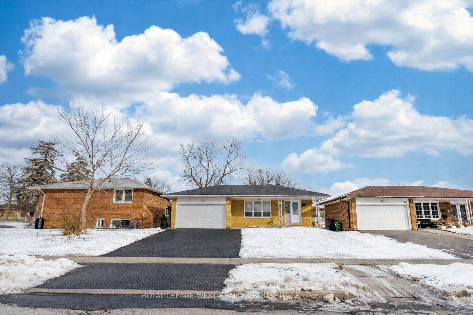 98 Mount Olive Drive, Etobicoke (West Mall / Rexdale), ON M9V 2E1 - Photo 1