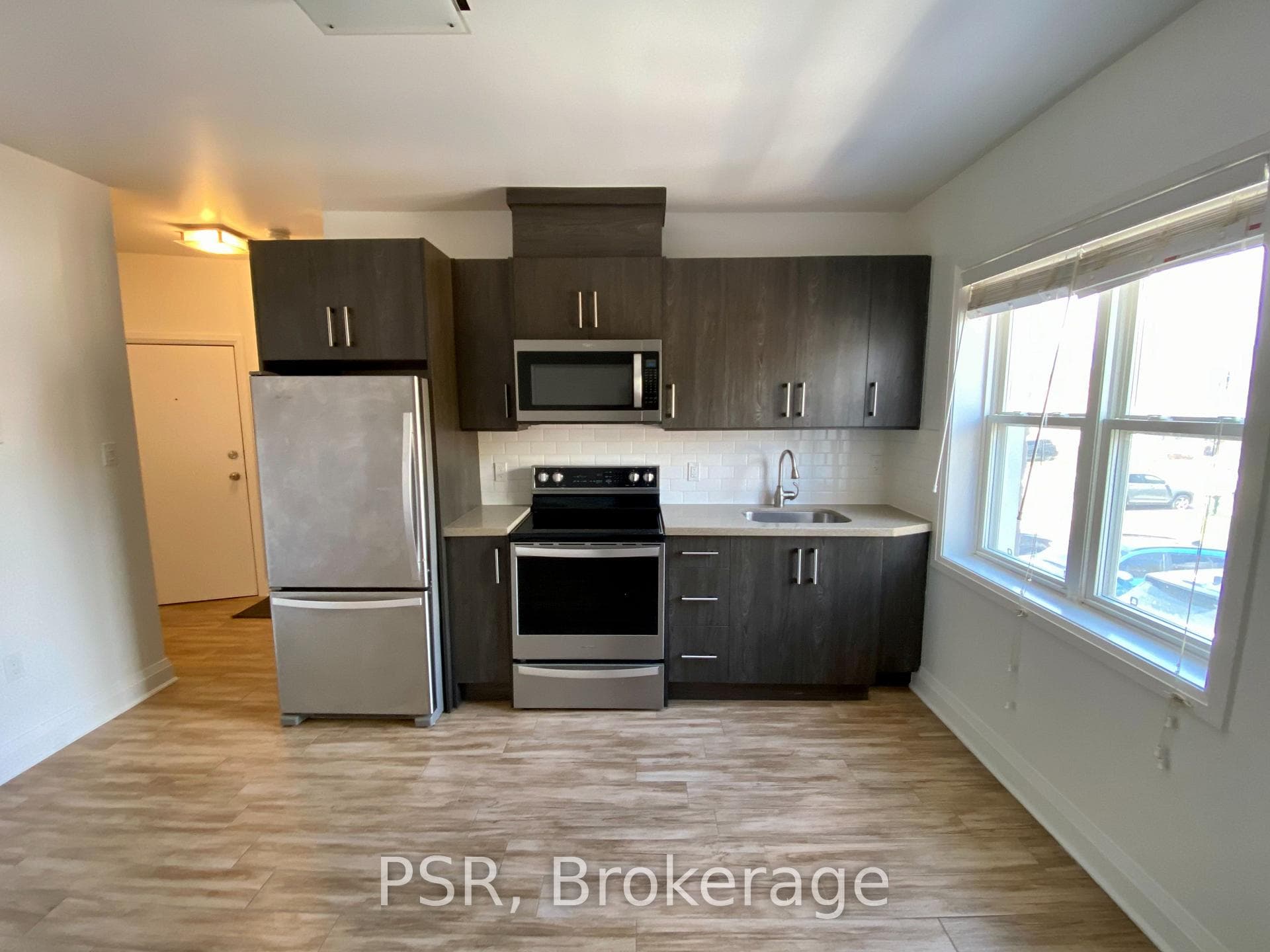 3110 Lake Shore Boulevard Unit 3, Liberty Village / Parkdale / South Parkdale, ON M8V 1L2 - Photo 1