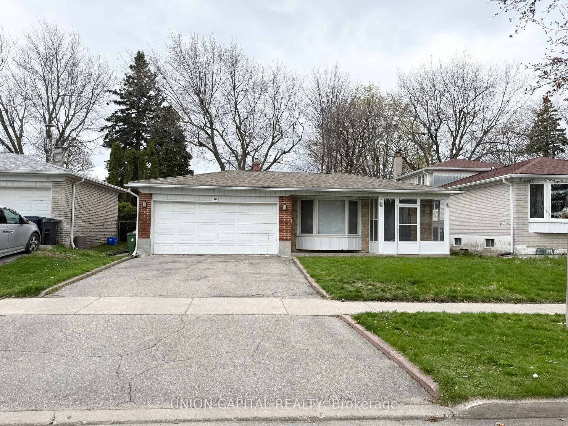 38 Deepdale Drive Unit Lower, Agincourt / Milliken, ON M1S 2N5 - Photo 1