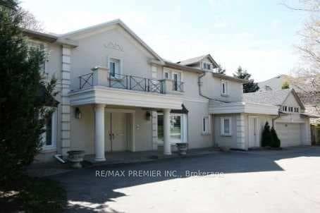 66 Laureleaf Road, Markham