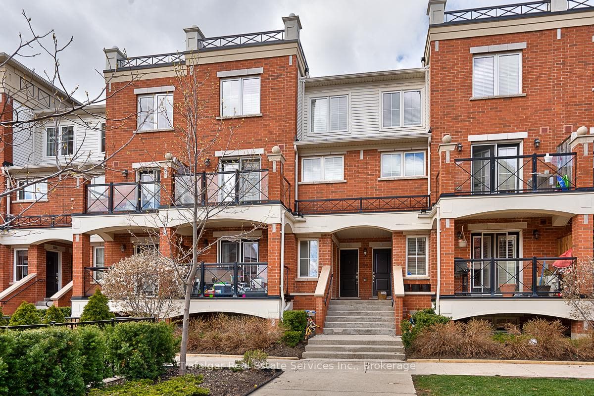 39 Hays Boulevard Unit 12, Oakville, ON L6H 0J1 - Photo 1