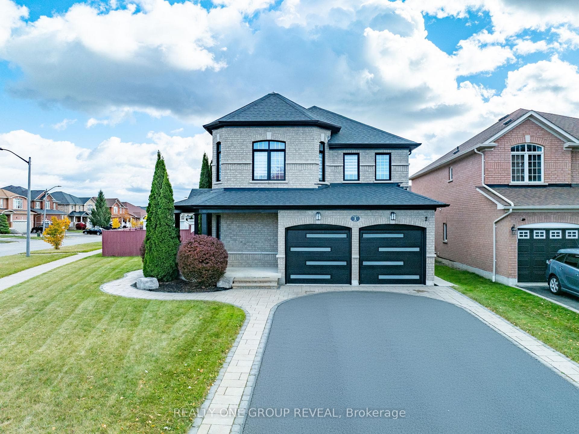 1 Bridgid Drive, Whitby, ON L1P 1T7 - Photo 1