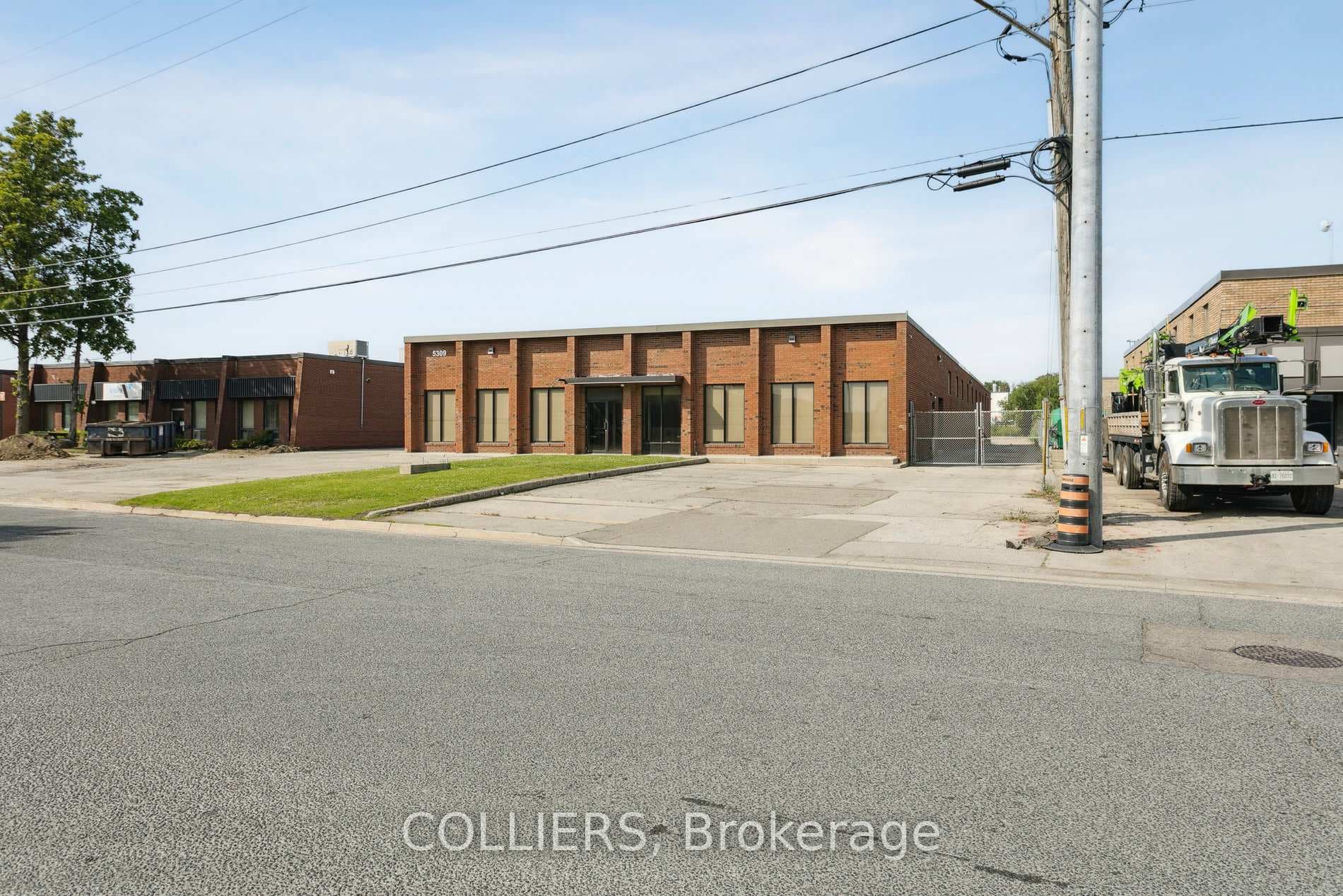 5309 Maingate Drive, Mississauga, ON L4W 1G6 - Photo 1