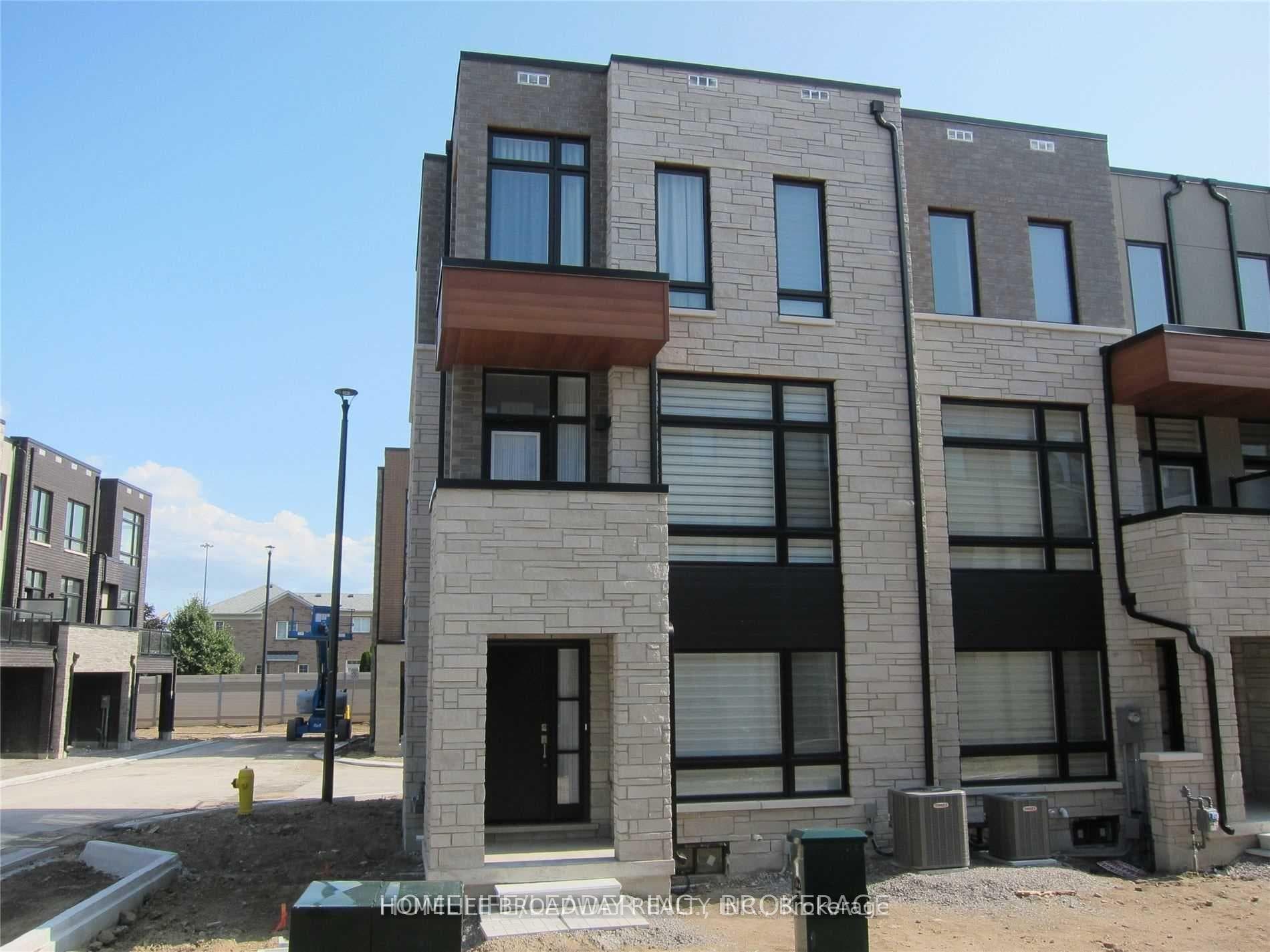 2 Benoit Street, Vaughan