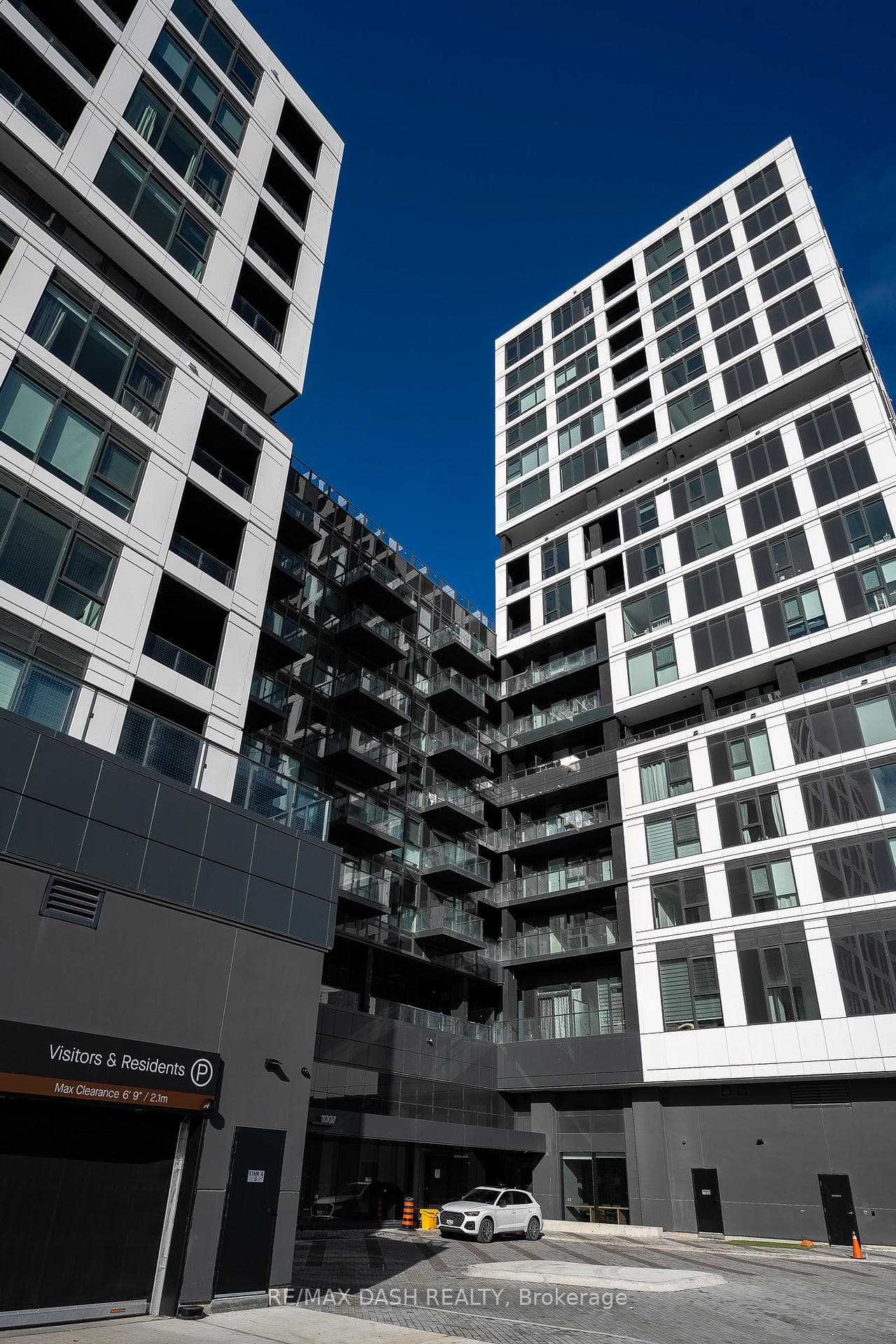 1007 THE QUEENSWAY Avenue Unit 604, Toronto W08