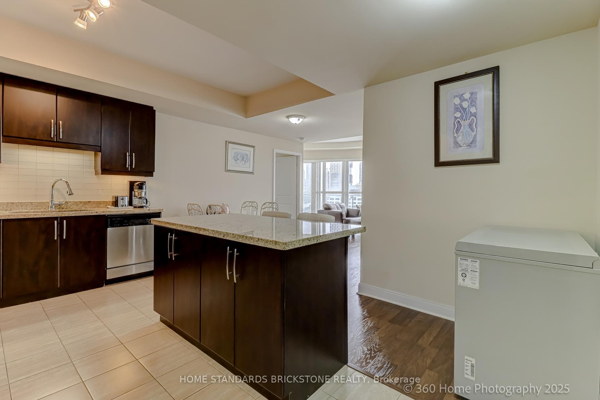 50 Absolute Avenue Unit 1106, Mississauga, ON L4Z 0A8 - Photo 1