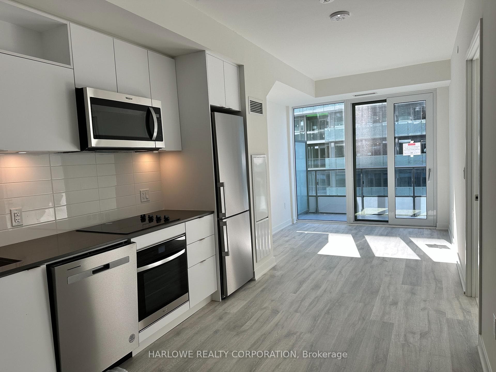 70 Princess Street Unit 2313 E, Regent Park / Cabbagetown / St. James Town, ON M5A 0X6 - Photo 1