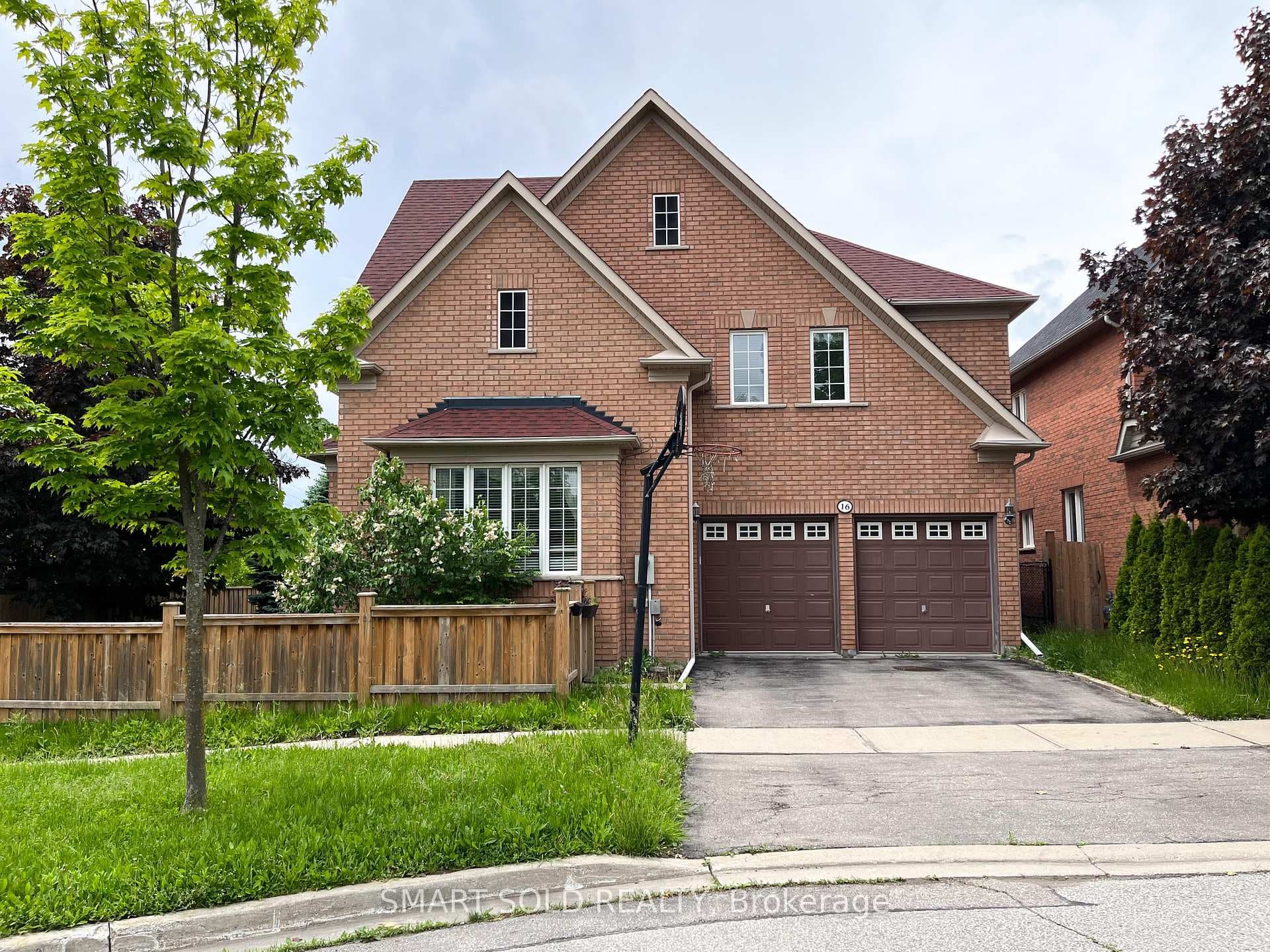 16 Courtney Crescent, Richmond Hill