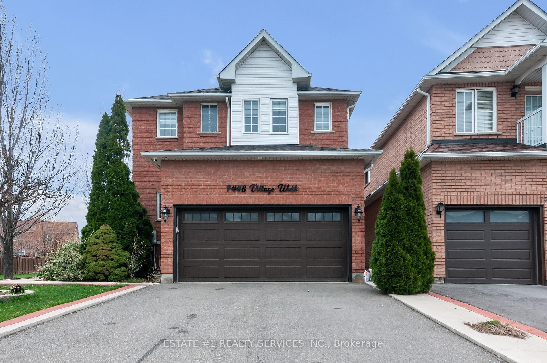 7448 Village Walk, Mississauga, ON L5W 2V7 - Photo 1