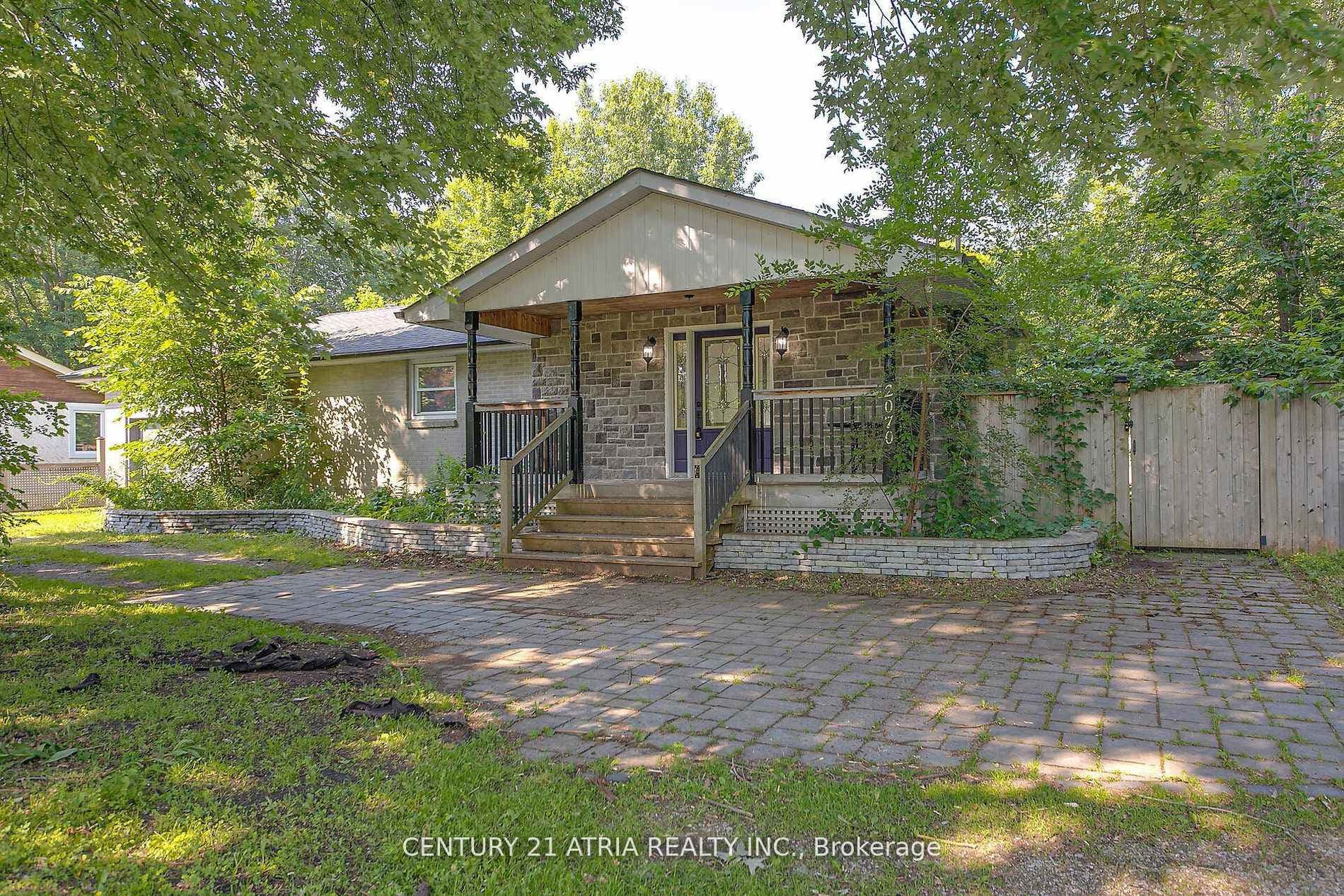 2070 St. Paul Road, Innisfil, ON L9S 1V2 - Photo 1