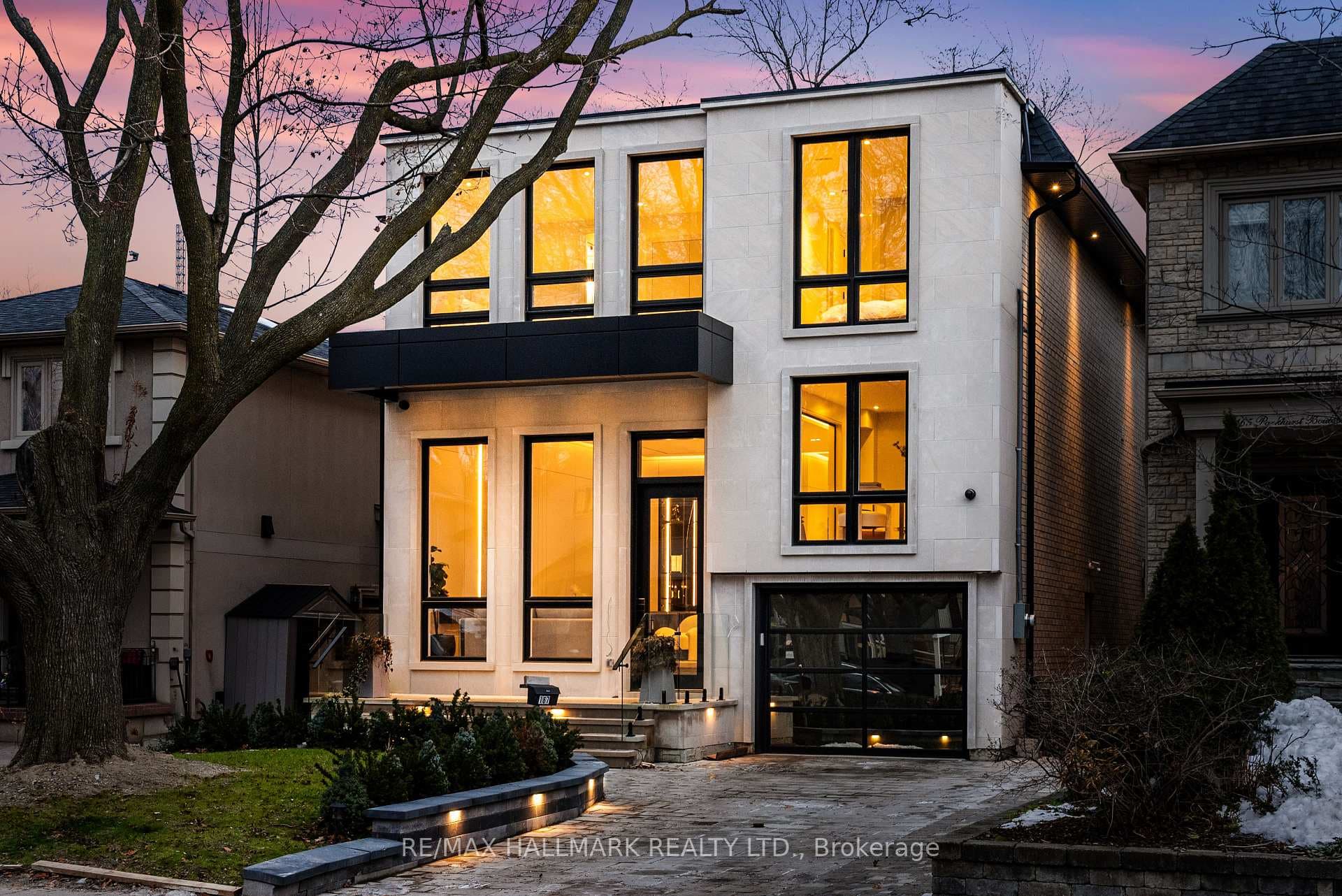 167 Parkhurst Boulevard, Flemingdon Park / Don Mills, ON M4G 2E9 - Photo 1