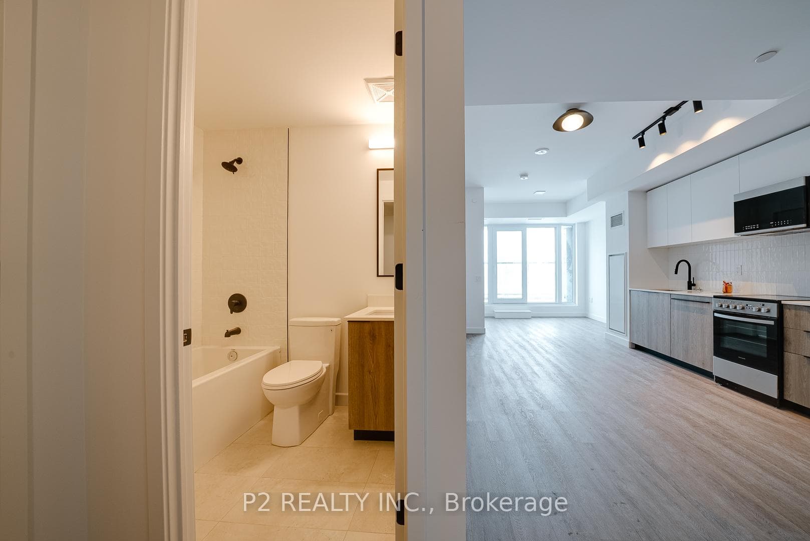 1635 Military Trail Unit 410, Rouge / Port Union / Malvern, ON M1C 1B1 - Photo 1