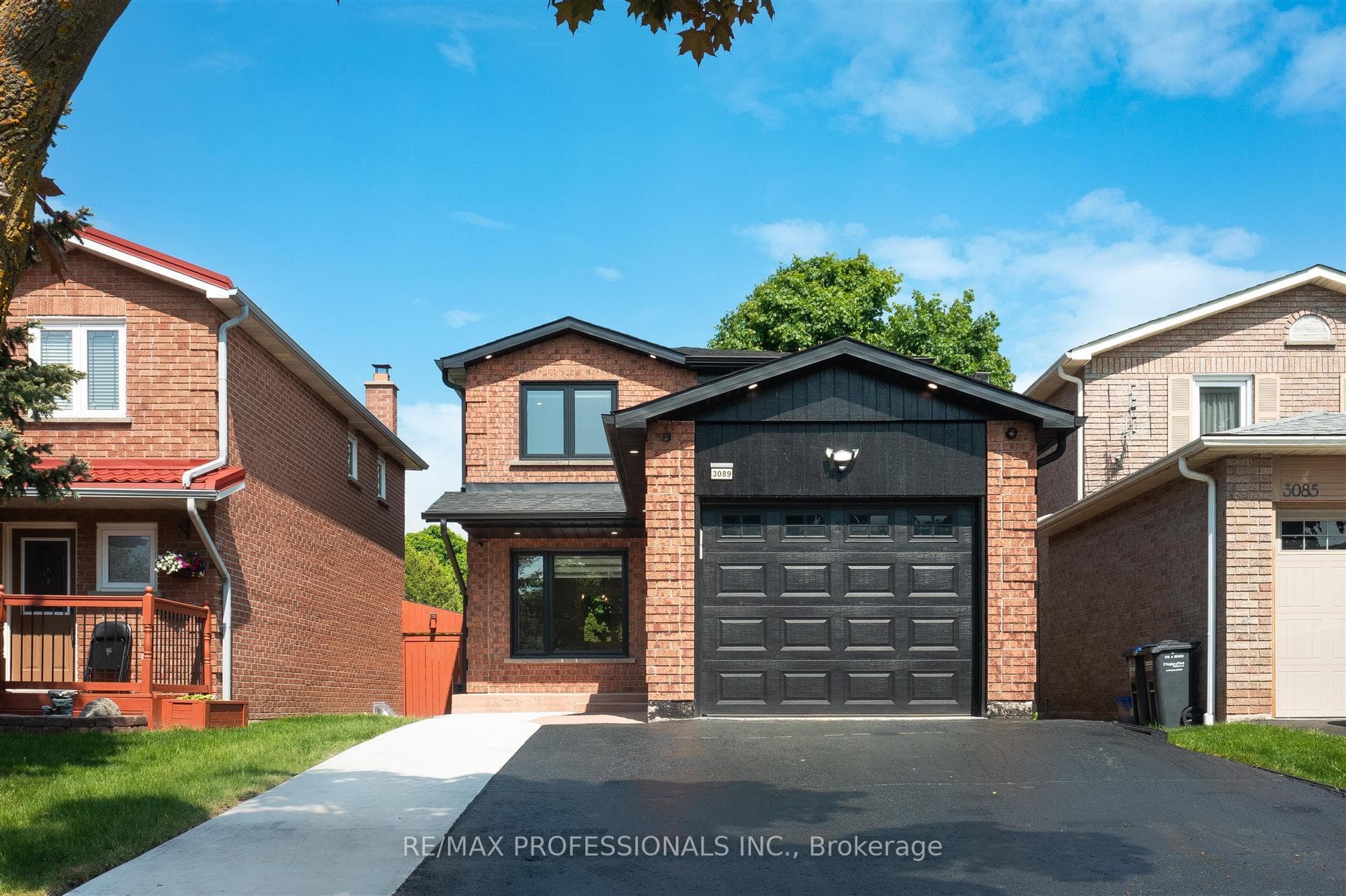 3089 Olympus Mews, Mississauga, ON L5N 4V8 - Photo 1