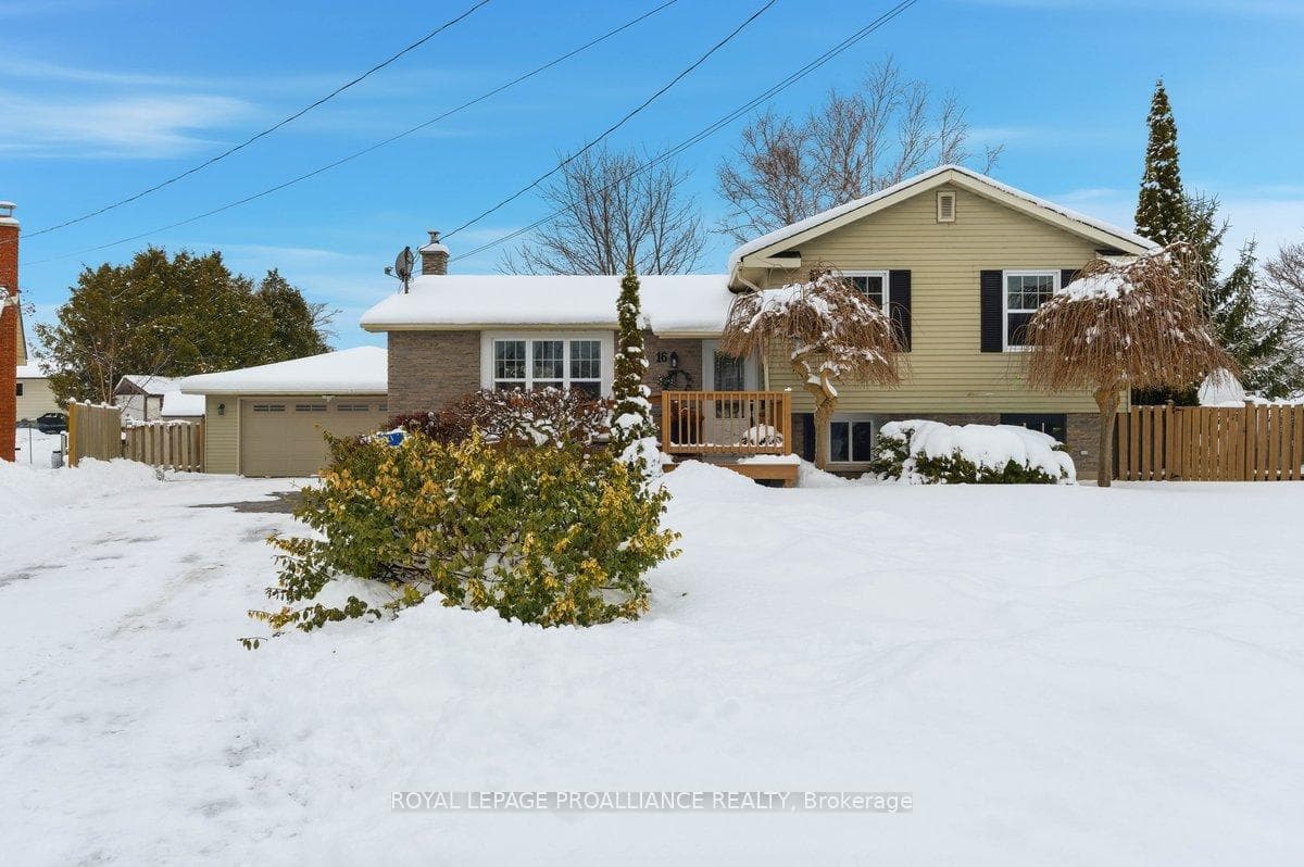 16 Centre Court, Quinte West, ON K0K 2C0 - Photo 1